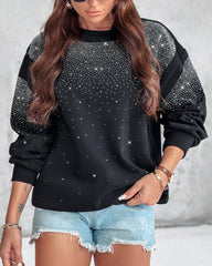 Bluza z długim rękawem i nadrukiem w kształcie serca, ozdobiona kryształkami