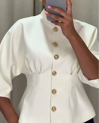 Elegancka koszula ze stójką i wysokim stanem