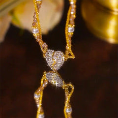 Magnetyczny naszyjnik z parą dzielonych serc