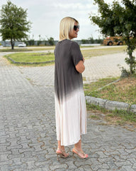 Batikowa, rozkloszowana sukienka z okrągłym dekoltem