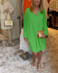 Wygodna mini sukienka z długimi rękawami - styl i komfort