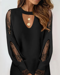 Sukienka na co dzień z dziurką od klucza i rzęsami