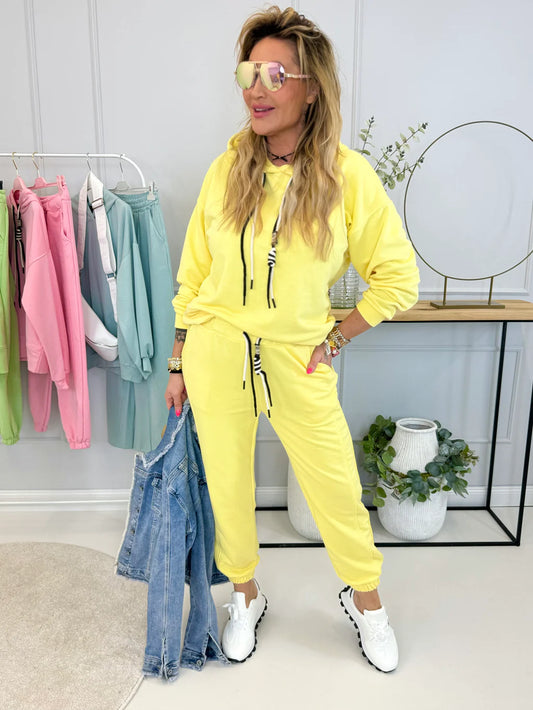 Damski, ściągany top z kapturem i spodniami w paski, swobodny garnitur