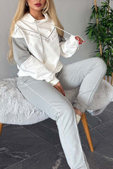 Damski dres z kapturem i nadrukiem w stylu casual