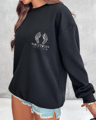 Bluza z długim rękawem i nadrukiem w kształcie serca, ozdobiona kryształkami