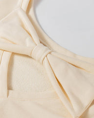 Bluza z okrągłym dekoltem i kokardą