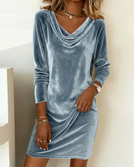 Luźna sukienka damska z aksamitu