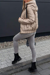 Damska zimowa, wielokolorowa, ciepła, krótka kurtka z kapturem i zamkiem błyskawicznym