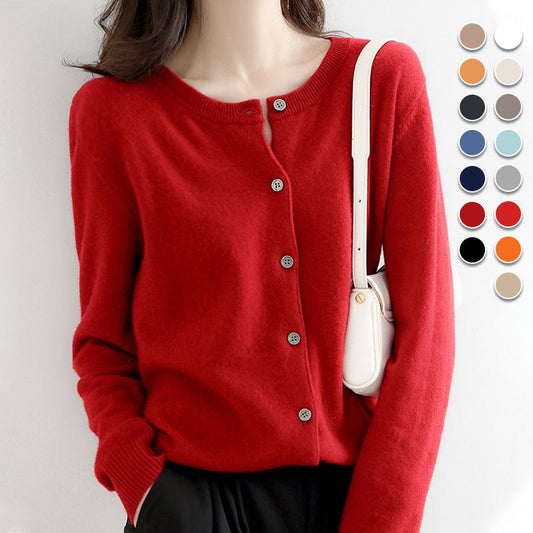 Damska koszula z okrągłym dekoltem, zapinana na guziki, wykonana z dzianiny