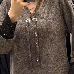 Damska sukienka z długim rękawem i dekoltem w serek