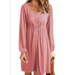 Damska sukienka z długim rękawem i wysokim stanem