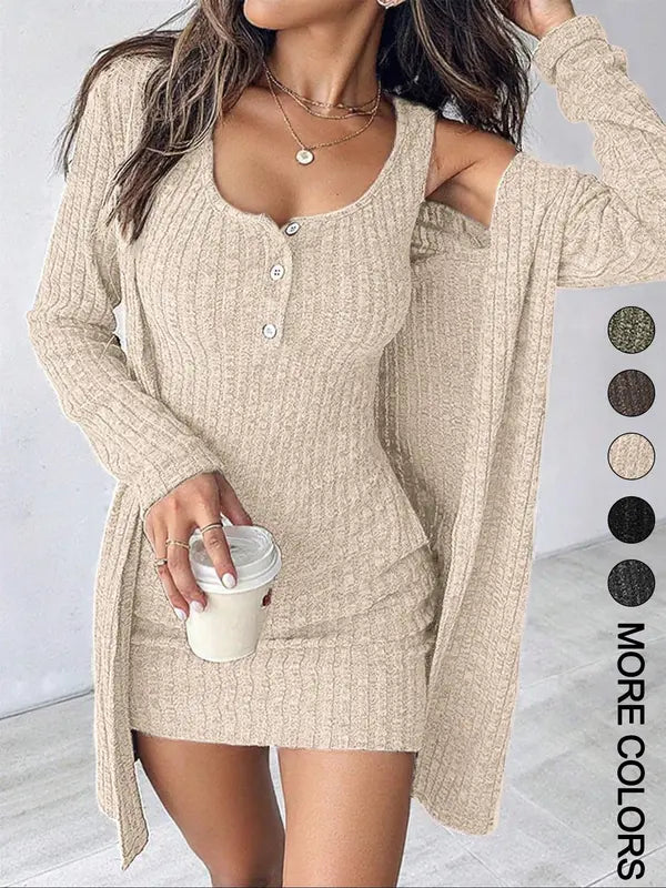 Zestaw damskich sukienek w paski, styl casual, wygodna tkanina, projektowanie mody, idealny do noszenia na co dzień, ubrania