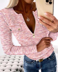 Sweter z dzianiny o luźnym kroju, z okrągłym dekoltem i zamkiem błyskawicznym. Top o dopasowanym kroju