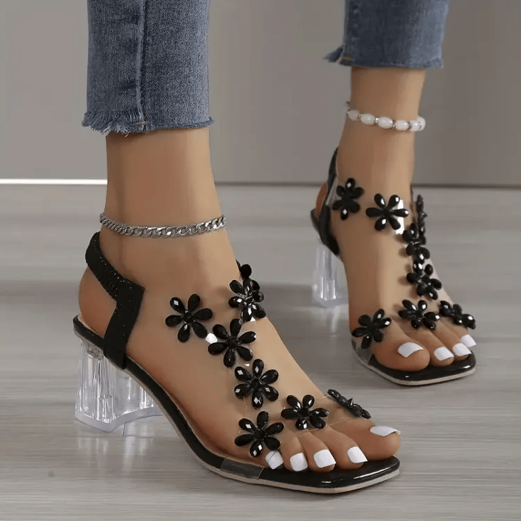 Sandały marki Jewel Bloom