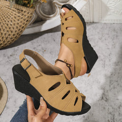 Damskie sandały letnie kliny