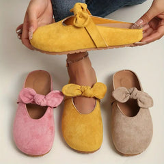 Detale damskie wsuwane muły