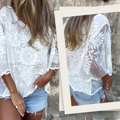 Elegancka damska bluzka z koronką haftowaną