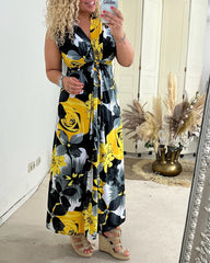 Sukienka plisowana bez rękawów z nadrukiem kwiatowym, elegancka