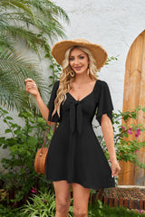 Kobiety ubierają się letnie rękawy z muszki w muszce głęboko w throc elegancka A-line Flow mini sukienka