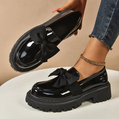 Niepoślizgowe mokasyny damskie