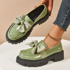 Niepoślizgowe mokasyny damskie