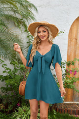 Kobiety ubierają się letnie rękawy z muszki w muszce głęboko w throc elegancka A-line Flow mini sukienka