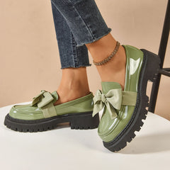 Niepoślizgowe mokasyny damskie