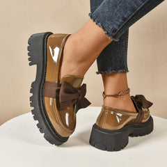 Niepoślizgowe mokasyny damskie