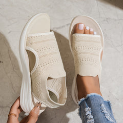 Sandały ortopedyczne dla kobiet w lecie otwartego podskoczeń